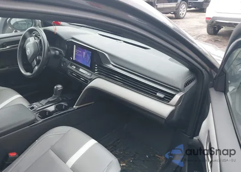 2025 Toyota Camry Se z USA, uszkodzony, nr VIN 4T1DBADK1SU506330